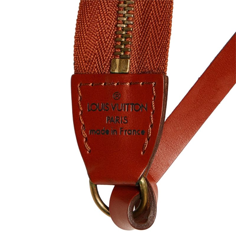 Louis Vuitton Epi Pochette Accessoires (SHG-34423) - Image 6