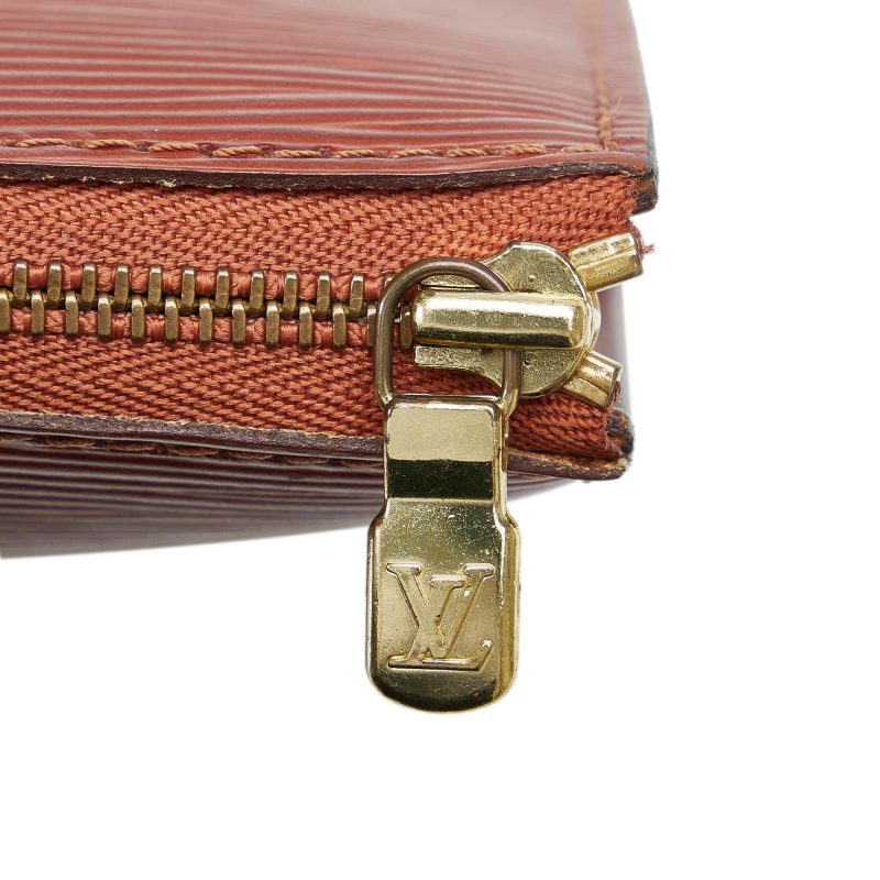 Louis Vuitton Epi Pochette Accessoires (SHG-FugjkJ) - Image 8