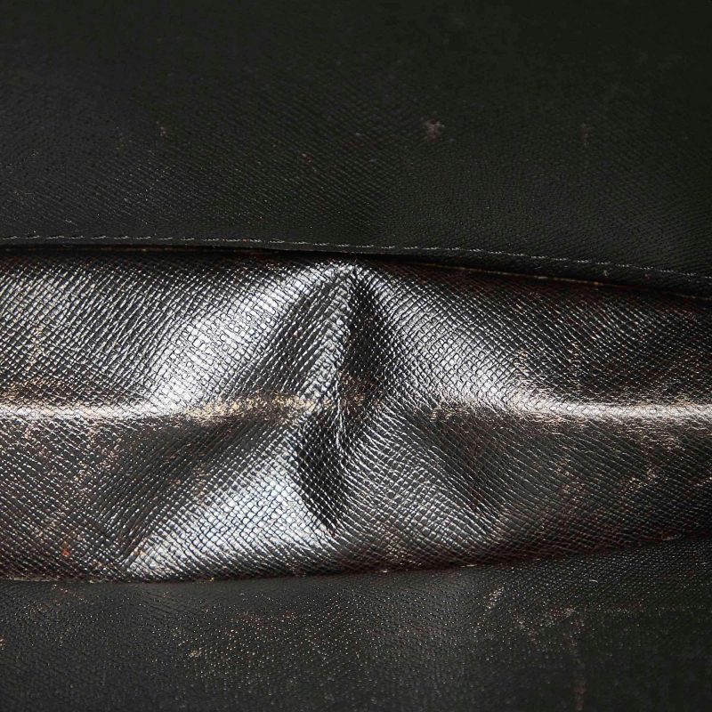 Louis Vuitton Epi Pochette Homme (SHG-31670) - Image 5