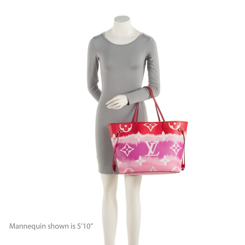 Louis Vuitton Giant Monogram Canvas Escale Neverfull MM Tote (SHF-Gnk0zz) - Image 4