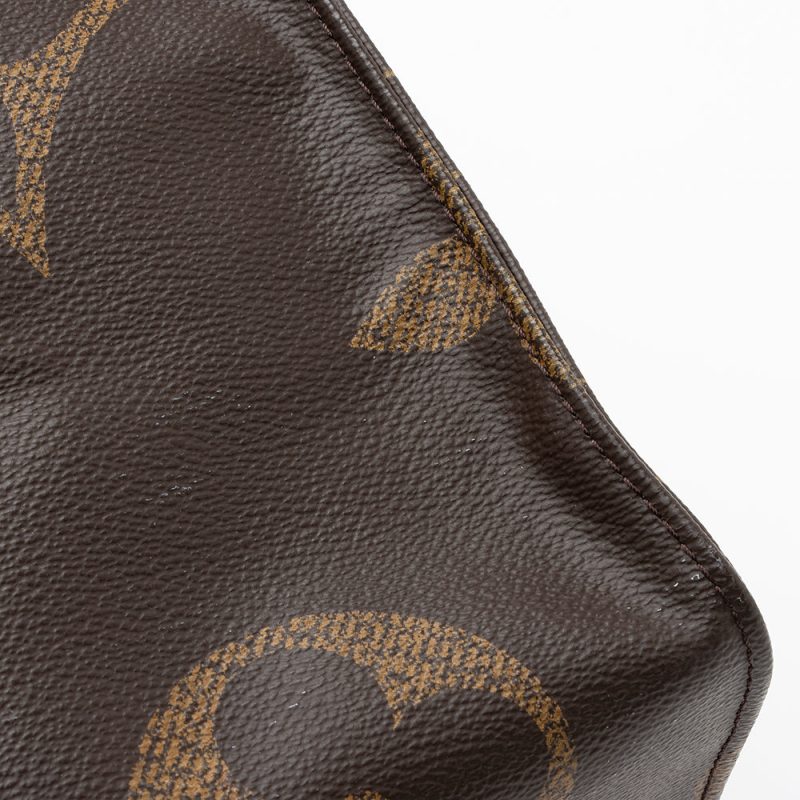 Louis Vuitton Giant Monogram Canvas Onthego GM Tote (SHF-20928) - Image 11