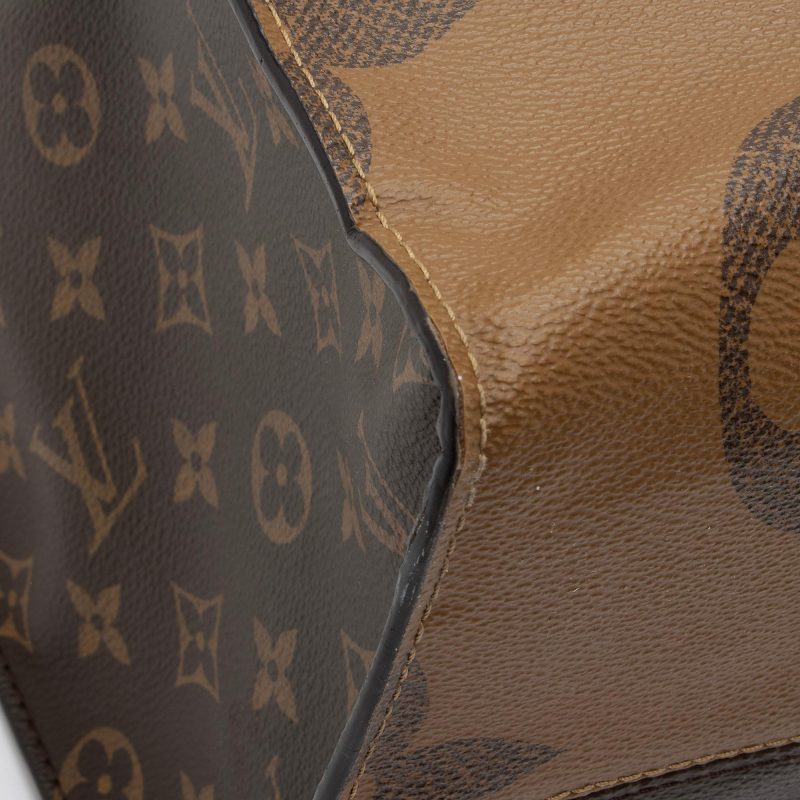Louis Vuitton Giant Monogram Canvas Onthego GM Tote (SHF-1YYMn6) - Image 12