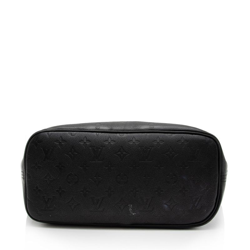 Louis Vuitton Giant Monogram Empreinte Neverfull MM Tote (SHF-gigHPZ) - Image 3