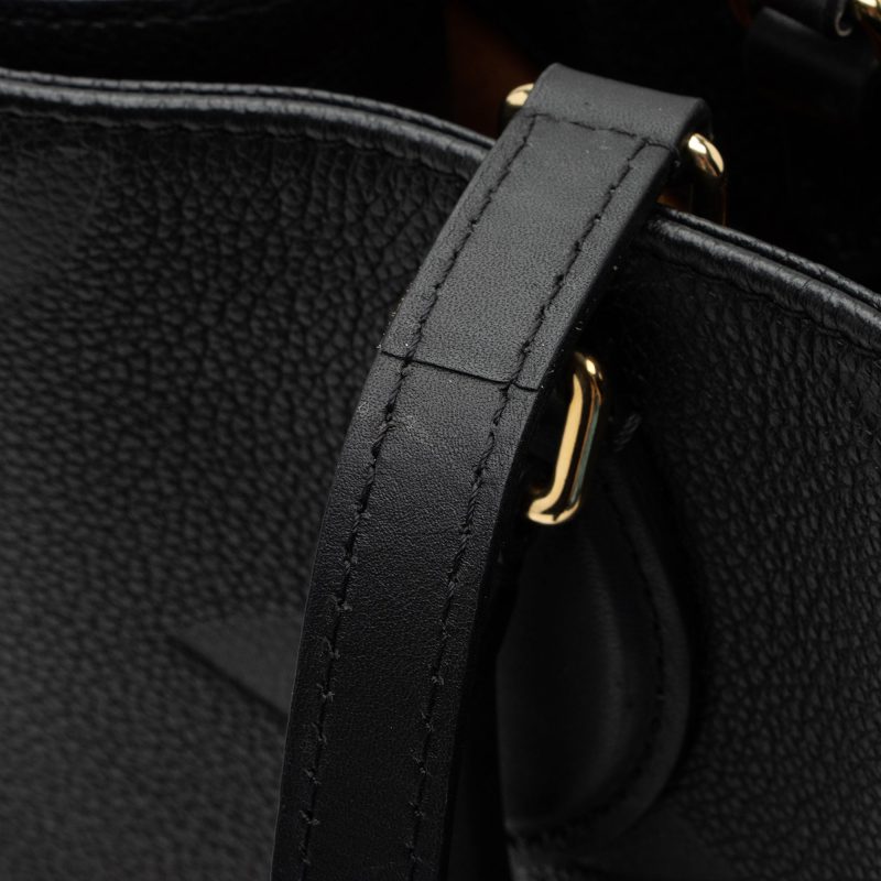 Louis Vuitton Giant Monogram Empreinte Onthego MM Tote (SHF-hWScYx) - Image 11