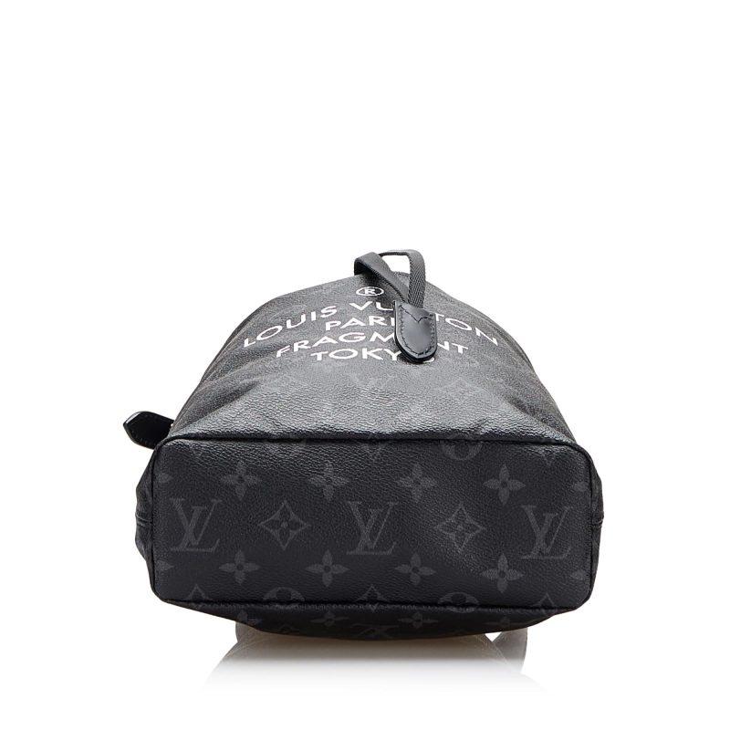 Louis Vuitton LV X Fragment Monogram Eclipse Bucket Bag (SHG-MQ6c0d) - Image 3