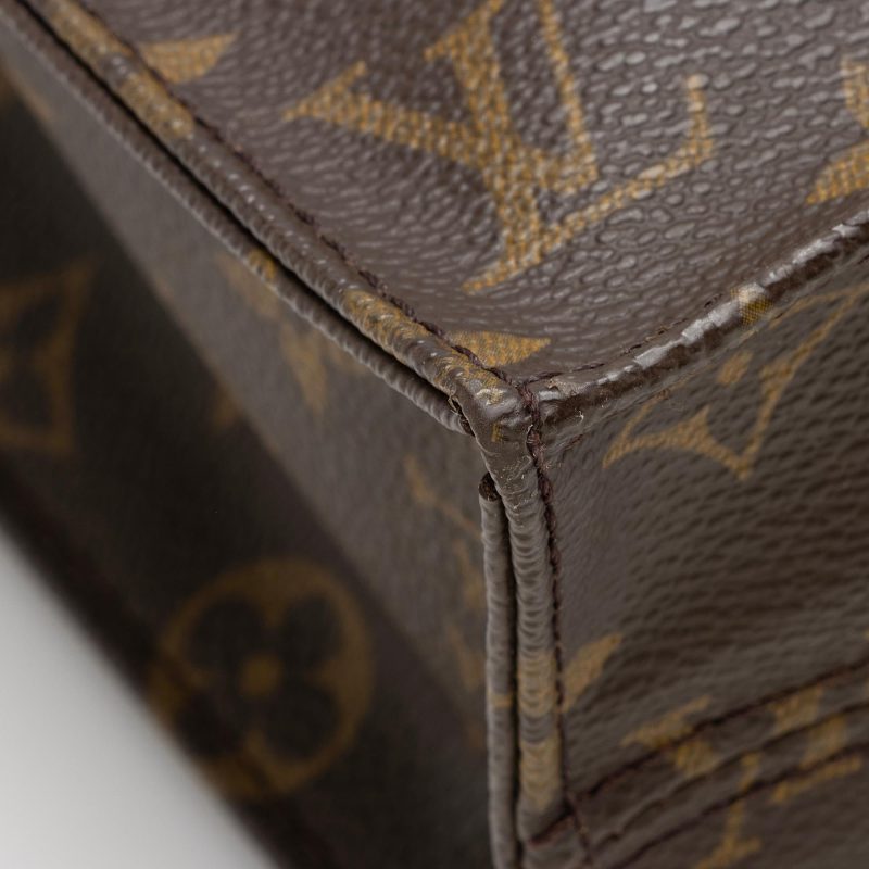 Louis Vuitton Leather Clochette (SHF-22360) - Image 4