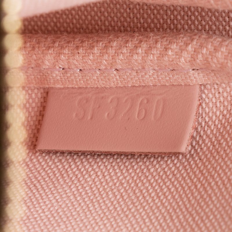 Louis Vuitton Limited Edition Damier Ebene Big Wheel Mini Pochette Accessoires (SHF-22269) - Image 4