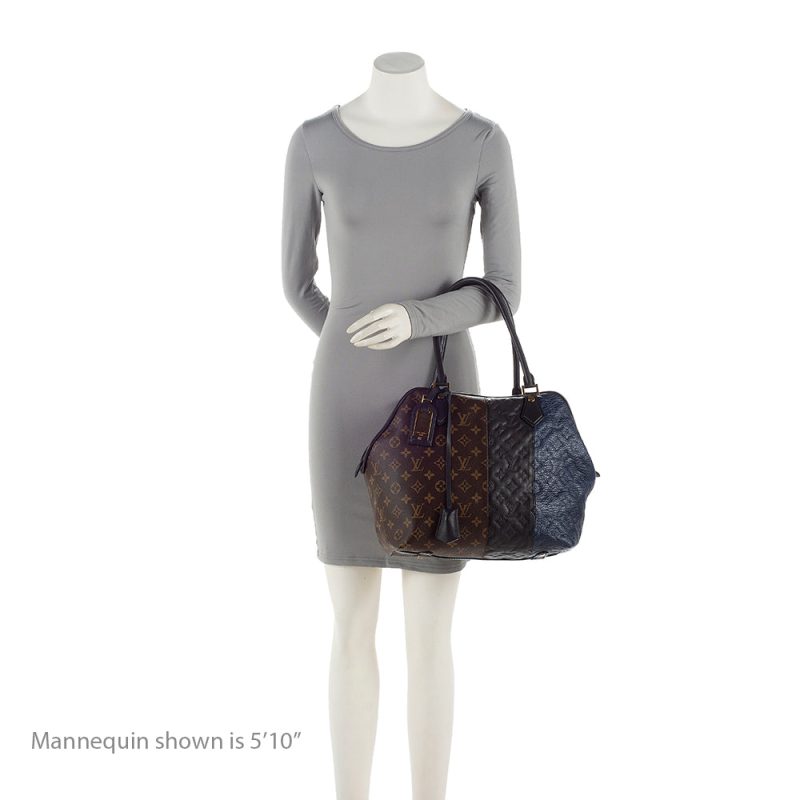 Louis Vuitton Limited Edition Monogram Blocks Zipped Tote (SHF-21473) - Image 4