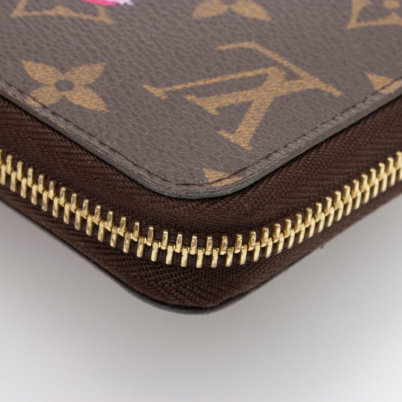 Louis Vuitton Limited Edition Monogram Canvas Animation Transatlantic Zippy Wallet (SHF-xi7jMF) - Image 8