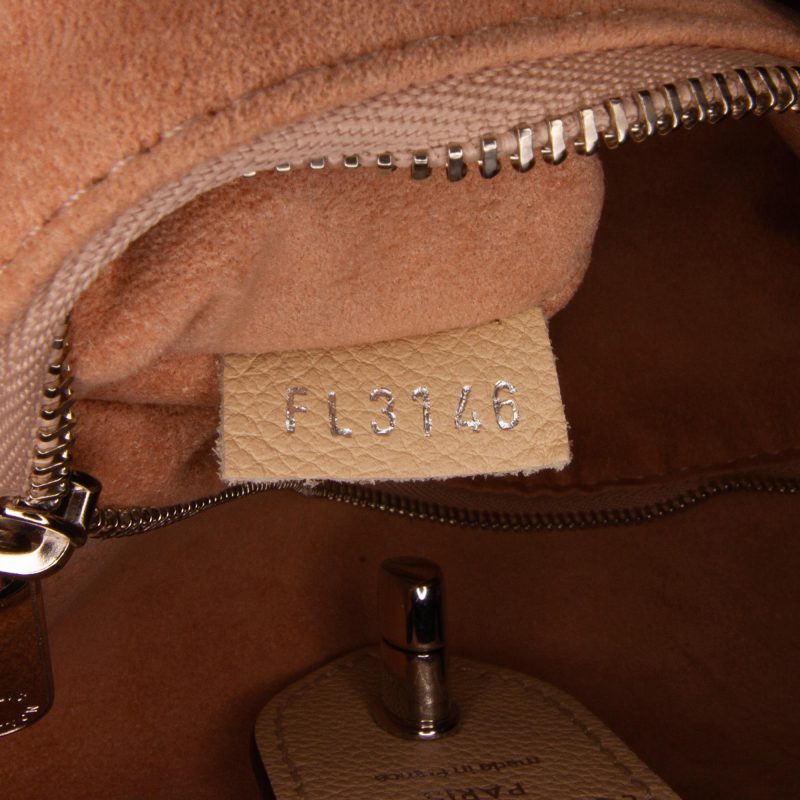 Louis Vuitton LockMe Cabas (SHG-Y3DBMm) - Image 7