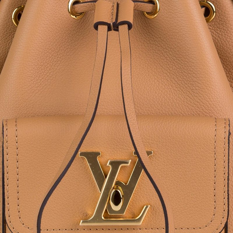 Louis Vuitton Lockme Bucket MM (SHG-aHcs25) - Image 11