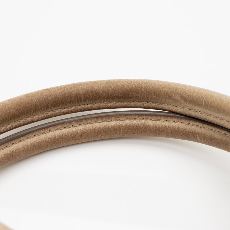 Louis Vuitton Mahina Leather L Hobo (SHF-f8hOUF) - Image 19