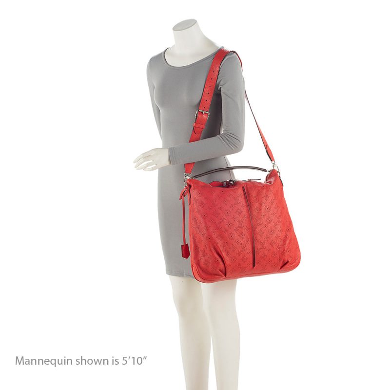 Louis Vuitton Mahina Leather Selene MM Shoulder Bag (SHF-22122) - Image 4