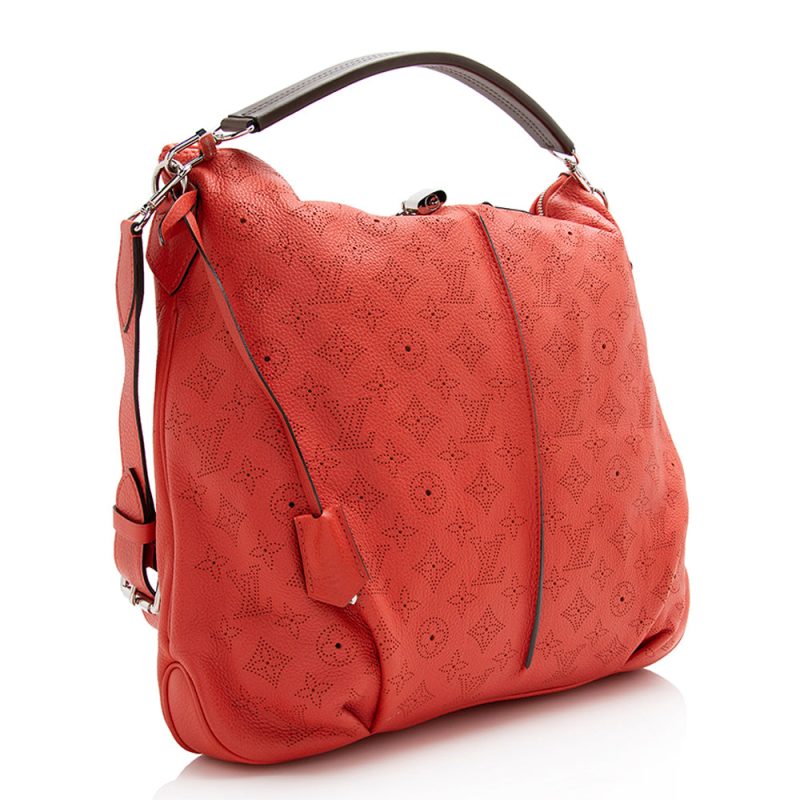 Louis Vuitton Mahina Leather Selene MM Shoulder Bag (SHF-22122)