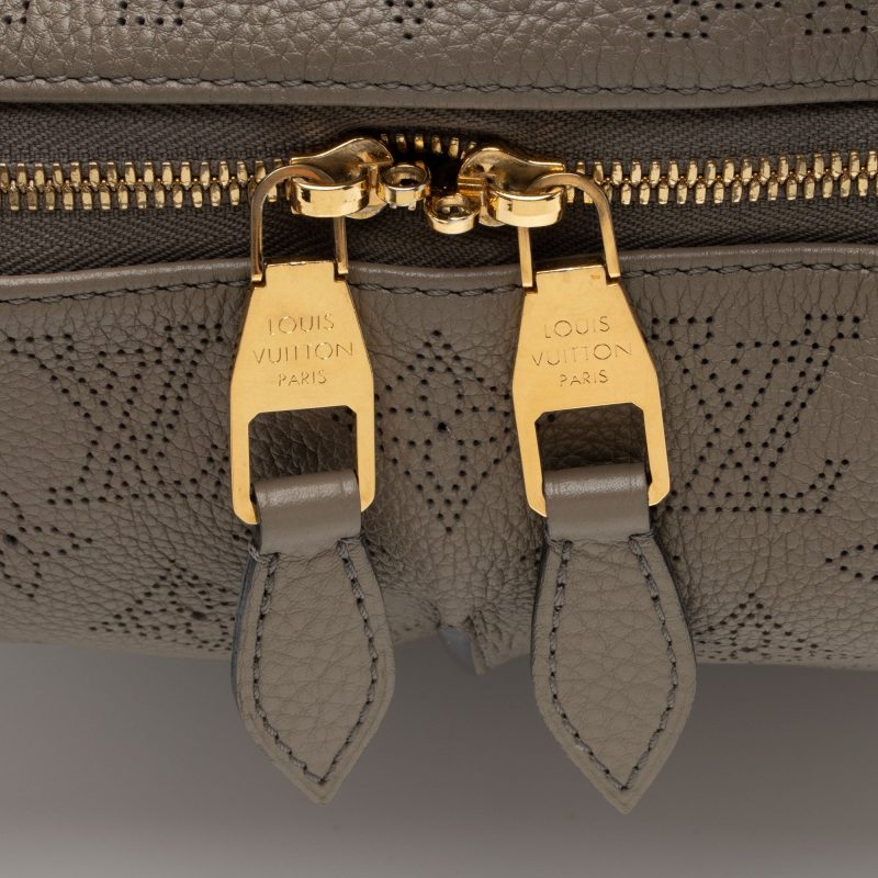 Louis Vuitton Mahina Leather Selene MM Shoulder Bag (SHF-QeOxAV) - Image 10