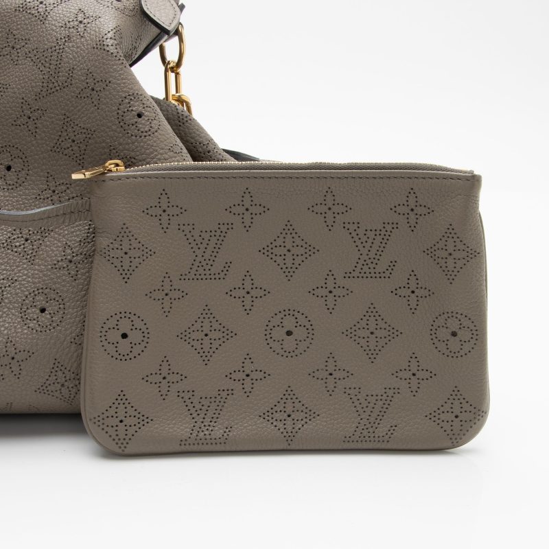 Louis Vuitton Mahina Leather Selene MM Shoulder Bag (SHF-QeOxAV) - Image 11