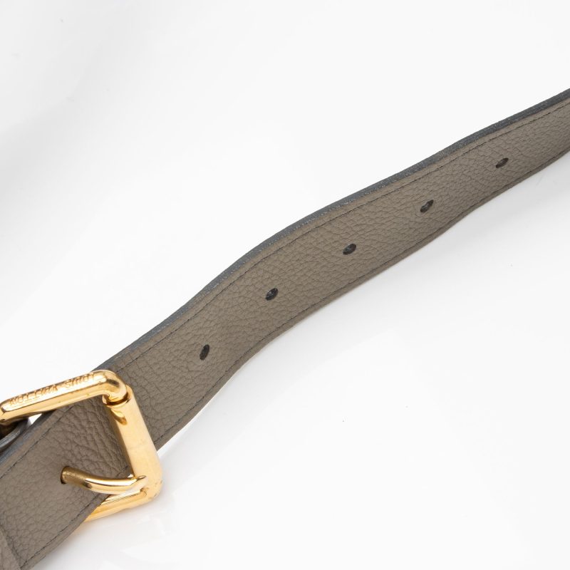 Louis Vuitton Mahina Leather Selene MM Shoulder Bag (SHF-QeOxAV) - Image 19