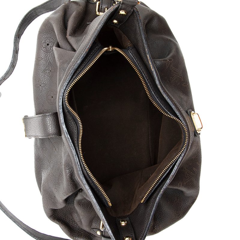 Louis Vuitton Mahina Leather XS Shoulder Bag (SHF-19109) - Image 6
