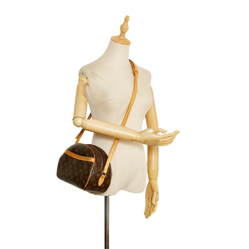 Louis Vuitton Monogram Blois (SHG-bHyCy5) - Image 4