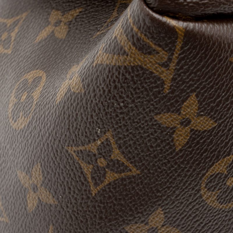 Louis Vuitton Monogram Canvas Artsy MM Shoulder Bag (SHF-RXUc2v) - Image 18