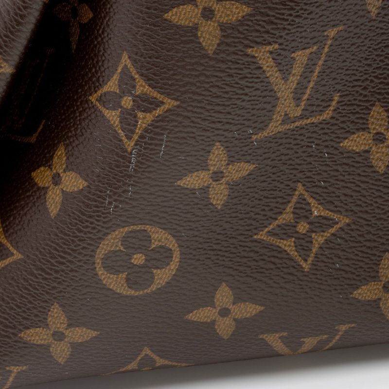 Louis Vuitton Monogram Canvas Artsy MM Shoulder Bag (SHF-RXUc2v) - Image 12