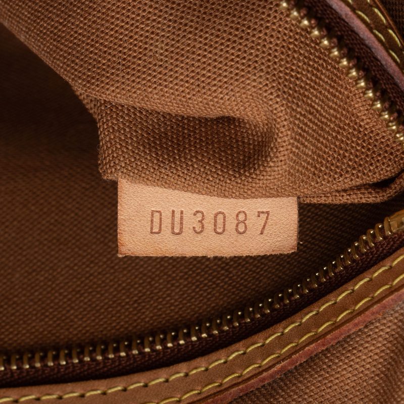 Louis Vuitton Monogram Canvas Batignolles Horizontal Tote (SHF-kxnrhL) - Image 5