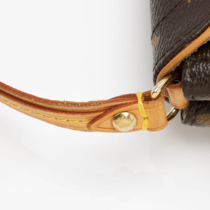 Louis Vuitton Monogram Canvas Beverly Clutch (SHF-QdlATW) - Image 13
