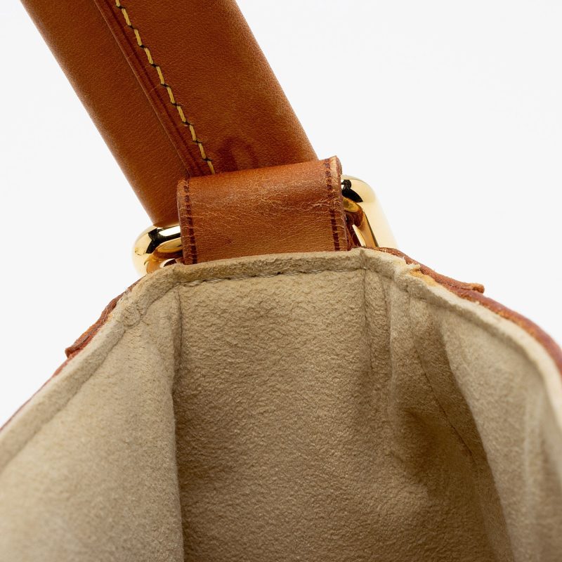 Louis Vuitton Monogram Canvas Beverly MM Shoulder Bag (SHF-xwX6MJ) - Image 11