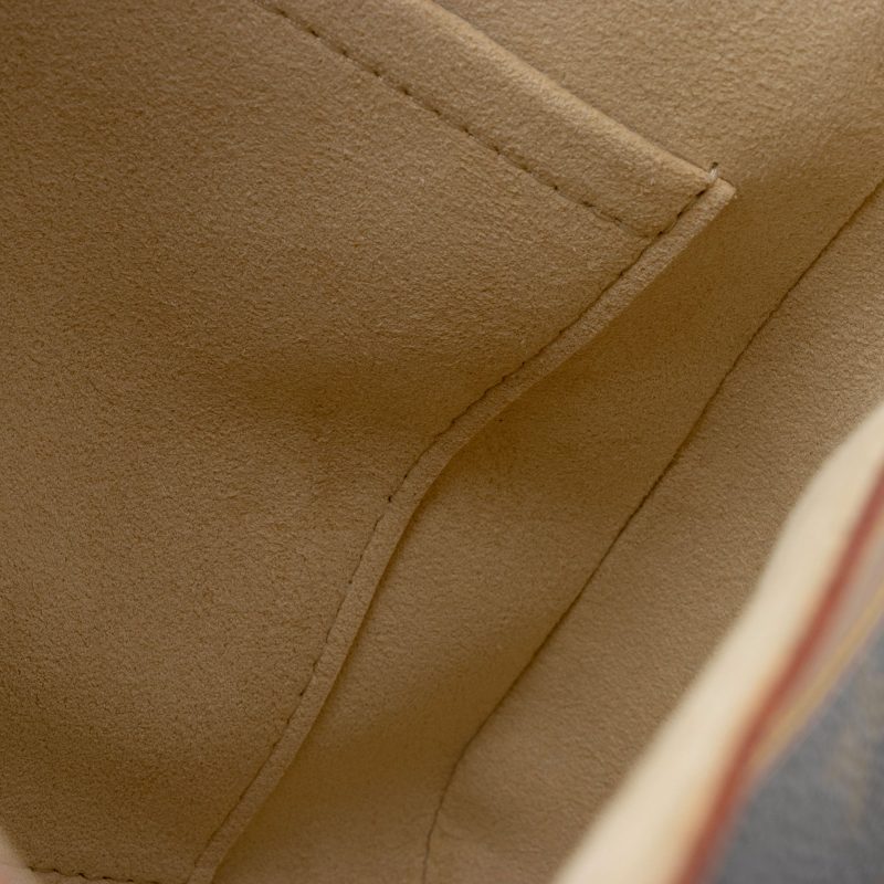 Louis Vuitton Monogram Canvas Beverly MM Shoulder Bag (SHF-xwX6MJ) - Image 12
