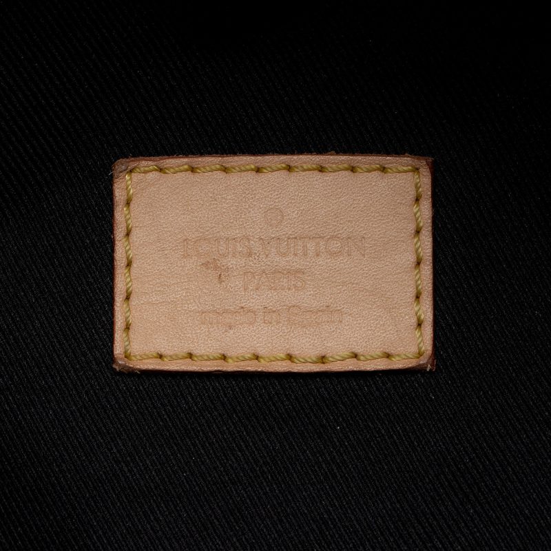 Louis Vuitton Monogram Canvas Bumbag (SHF-jnv8ax) - Image 7