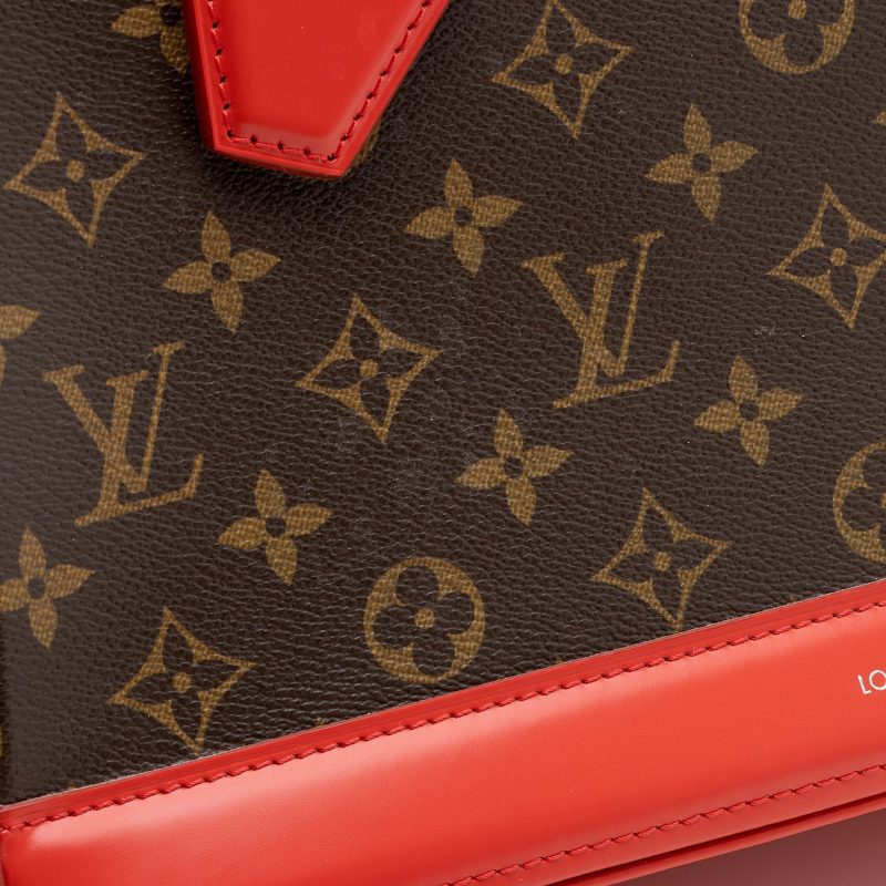 Louis Vuitton Monogram Canvas Dora PM Satchel (SHF-22872) - Image 15