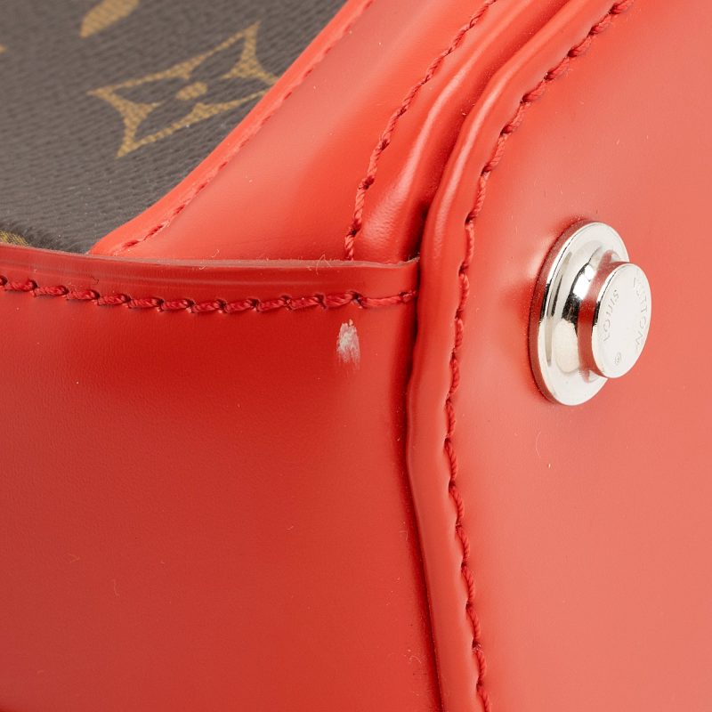 Louis Vuitton Monogram Canvas Dora PM Satchel (SHF-22872) - Image 16