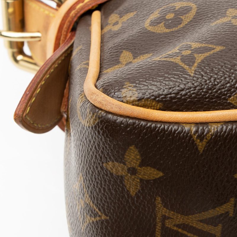 Louis Vuitton Monogram Canvas Hudson PM Shoulder Bag (SHF-23168) - Image 18