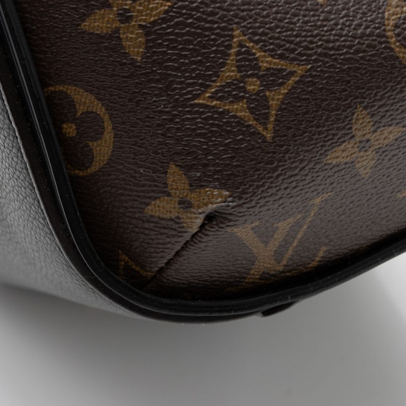 Louis Vuitton Monogram Canvas Kimono Tote (SHF-sLhnlU) - Image 17