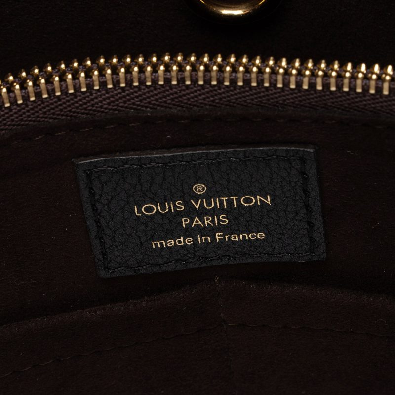 Louis Vuitton Monogram Canvas Kimono Tote (SHF-sLhnlU) - Image 7