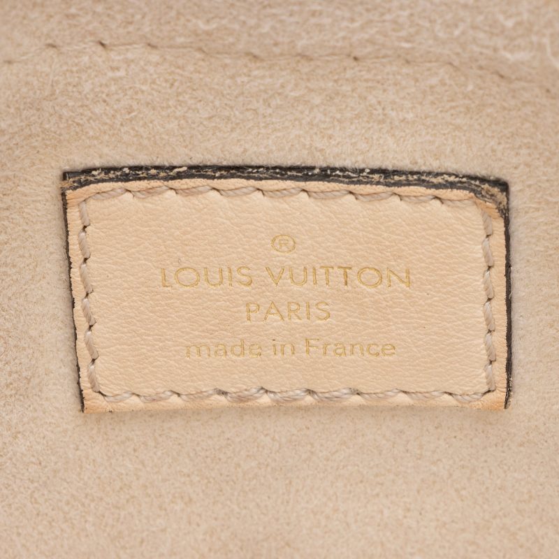 Louis Vuitton Monogram Canvas Locky BB Satchel (SHF-F1XLe6) - Image 7