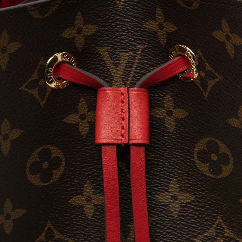 Louis Vuitton Monogram Canvas Neonoe Shoulder Bag (SHF-dz3gM8) - Image 9