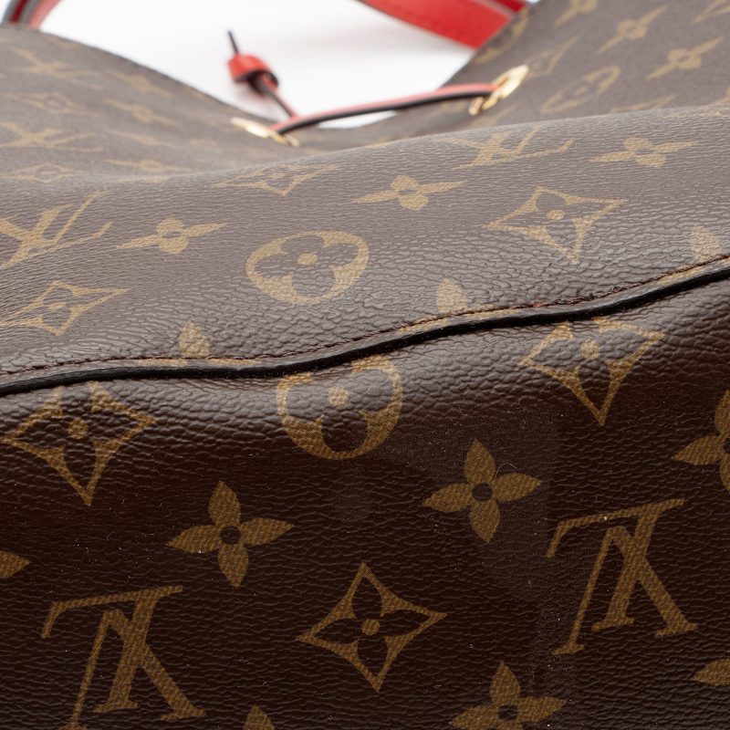 Louis Vuitton Monogram Canvas Neonoe Shoulder Bag (SHF-3Aiqhi) - Image 13