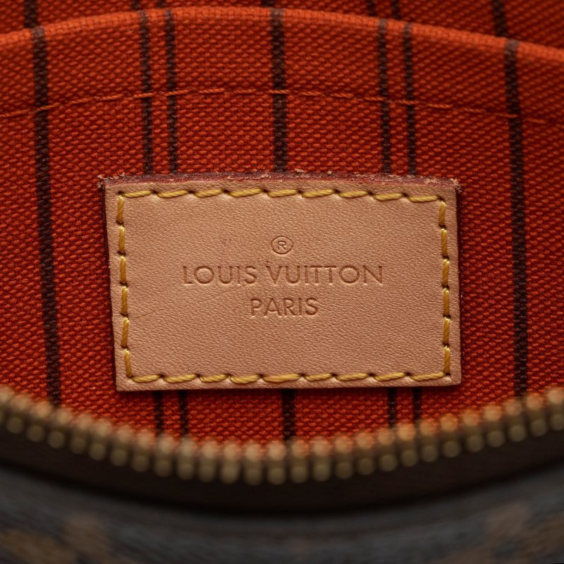 Louis Vuitton Monogram Canvas Neverfull MM Pochette (SHF-23815) - Image 5