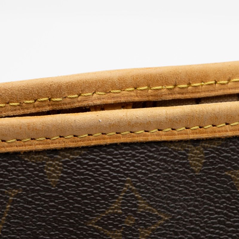 Louis Vuitton Monogram Canvas Neverfull MM Tote (SHF-bYXT4W) - Image 12