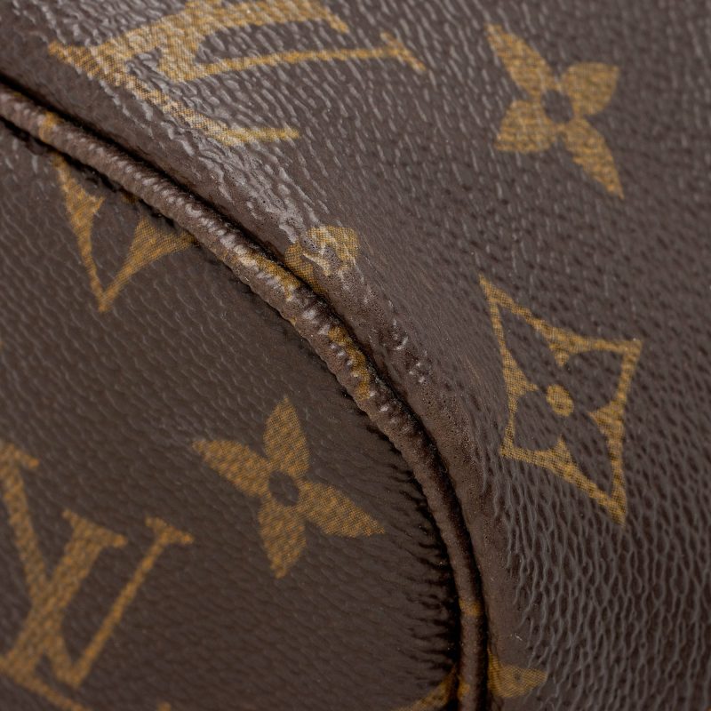 Louis Vuitton Monogram Canvas Neverfull MM Tote (SHF-4hdo0s) - Image 15