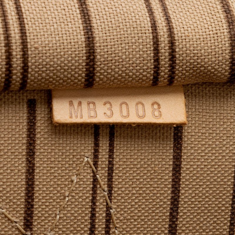 Louis Vuitton Monogram Canvas Neverfull PM Tote (SHF-s5qFrS) - Image 5
