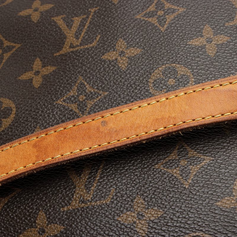 Louis Vuitton Monogram Canvas Odeon MM Shoulder Bag (SHF-22493) - Image 14