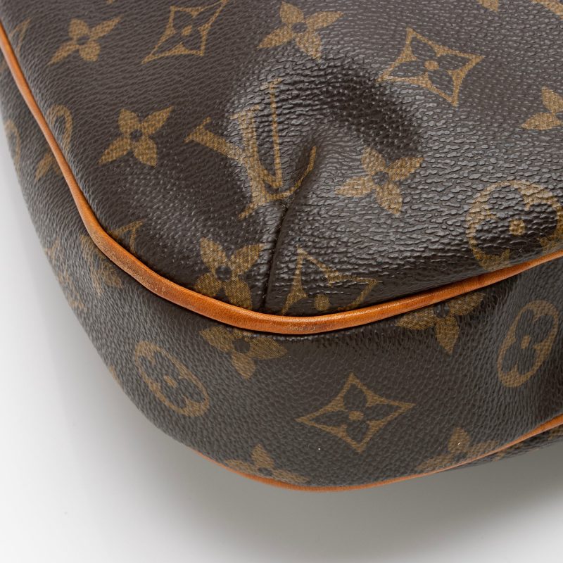 Louis Vuitton Monogram Canvas Odeon MM Shoulder Bag (SHF-YZiYCD) - Image 15