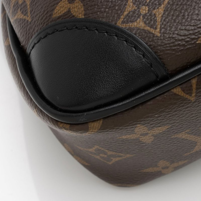 Louis Vuitton Monogram Canvas Odeon PM NM Shoulder Bag (SHF-ZzlLyE) - Image 14