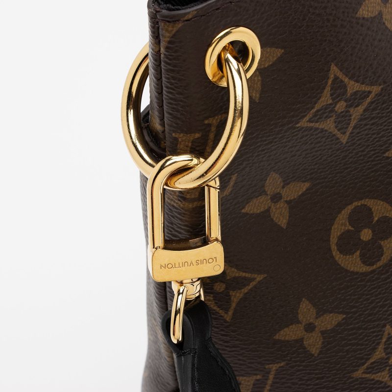 Louis Vuitton Monogram Canvas Odeon PM NM Shoulder Bag (SHF-OGvsrp) - Image 12