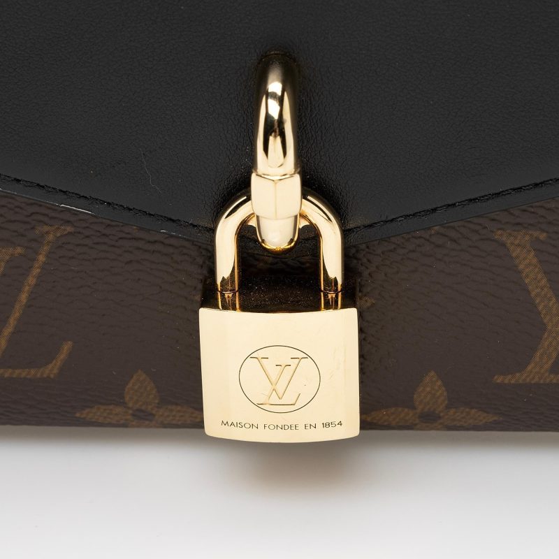 Louis Vuitton Monogram Canvas Padlock on Strap (SHF-22456) - Image 7