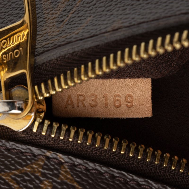 Louis Vuitton Monogram Canvas Pochette Metis Shoulder Bag (SHF-K0SV3p) - Image 5