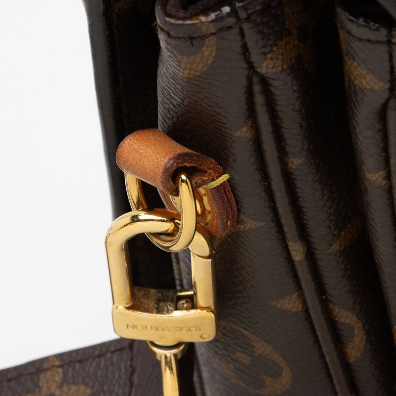 Louis Vuitton Monogram Canvas Pochette Metis Shoulder Bag (SHF-K0SV3p) - Image 9