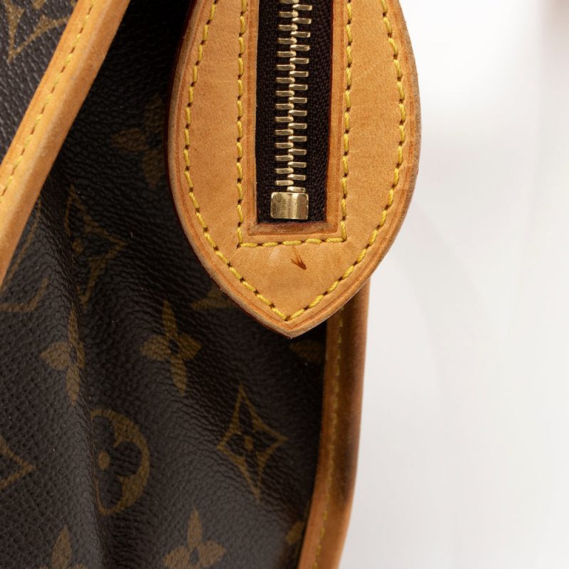 Louis Vuitton Monogram Canvas Popincourt Haute Shoulder Bag (SHF-20422) - Image 17